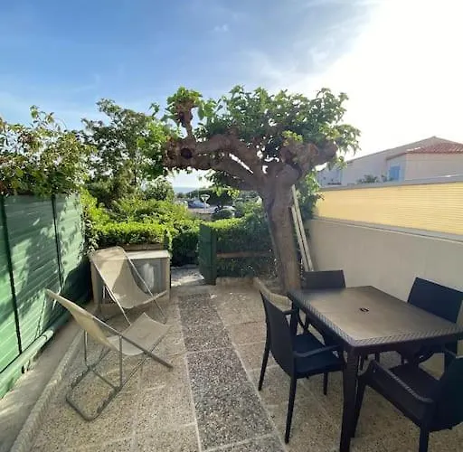 Joli Studio De Vacances Vue Mer